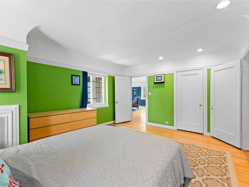 10416 Lake Avenue, Cleveland, OH 44102 Photo 29