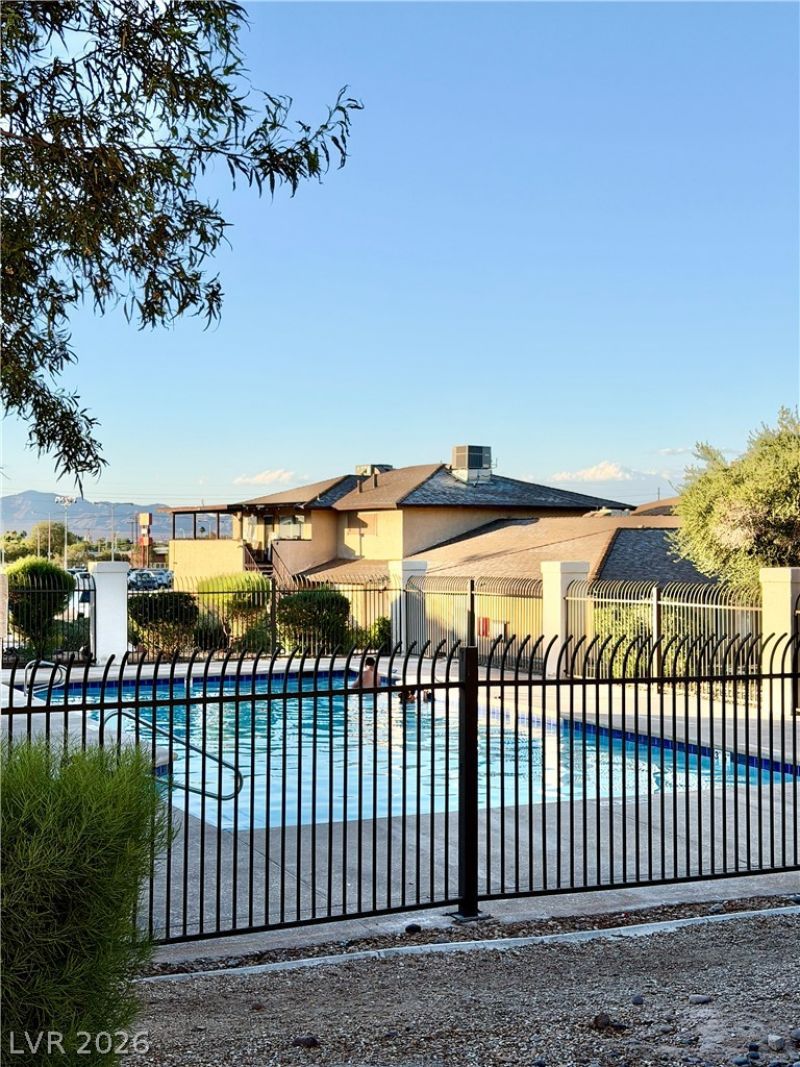 2808 Karen Avenue, Unit 3, Las Vegas, NV 89121 Main Photo