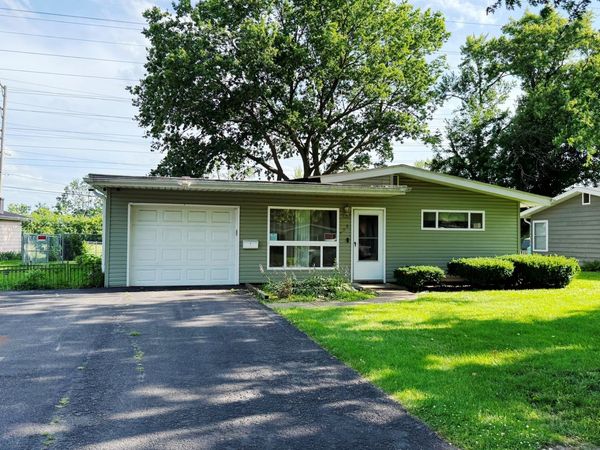 408 Princeton Drive , North Aurora, IL 60542