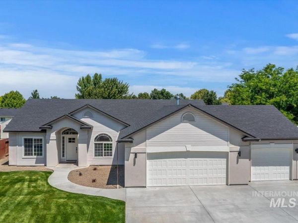 2800 Ohio Ave, Nampa, ID 83686