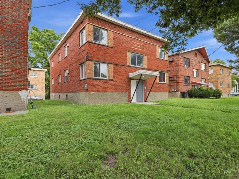 1582 Crest Hill Avenue, Cincinnati, OH 45237 Photo 3
