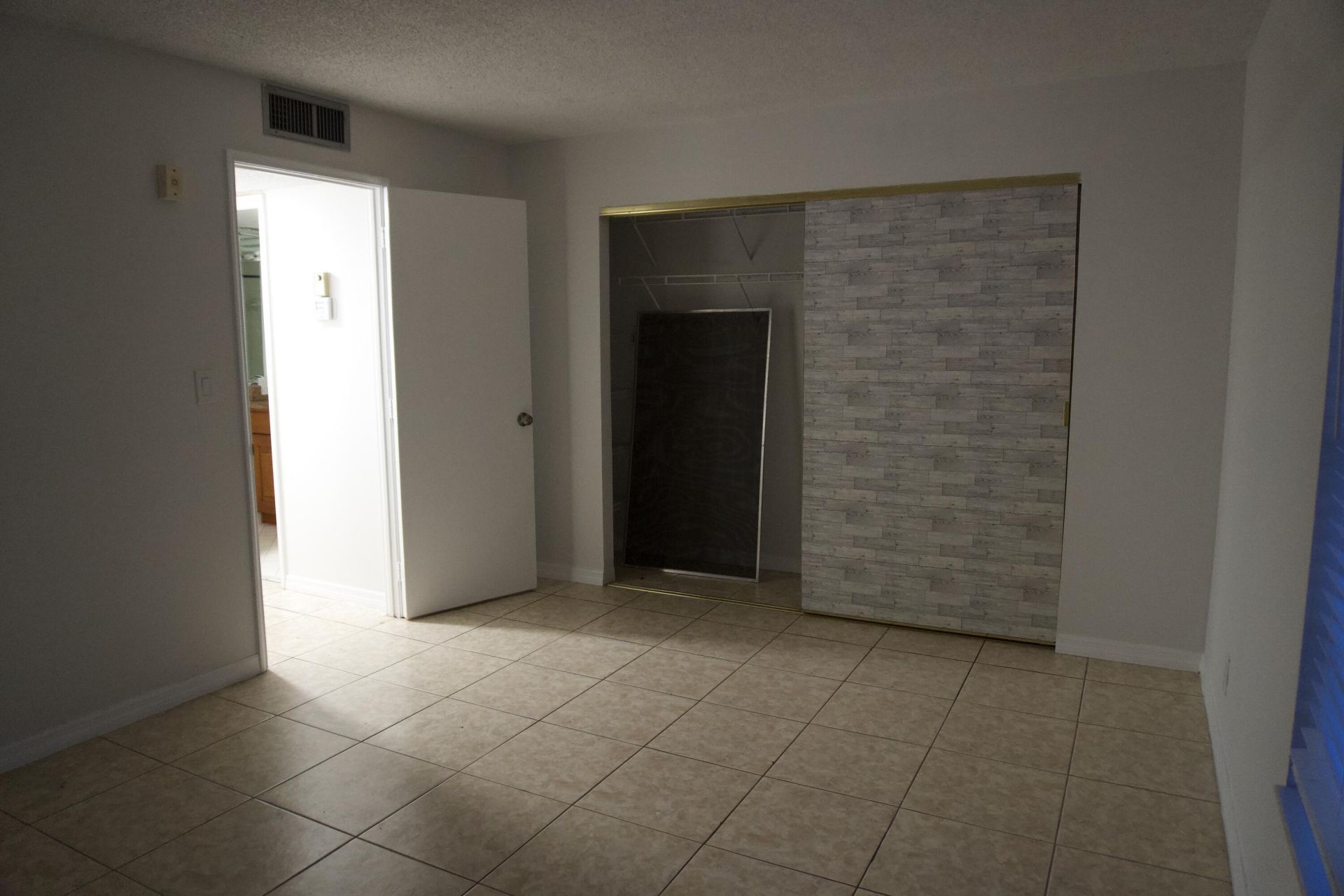 2840 NE 14th St Street, Unit 212a, Pompano Beach, FL 33062 Photo