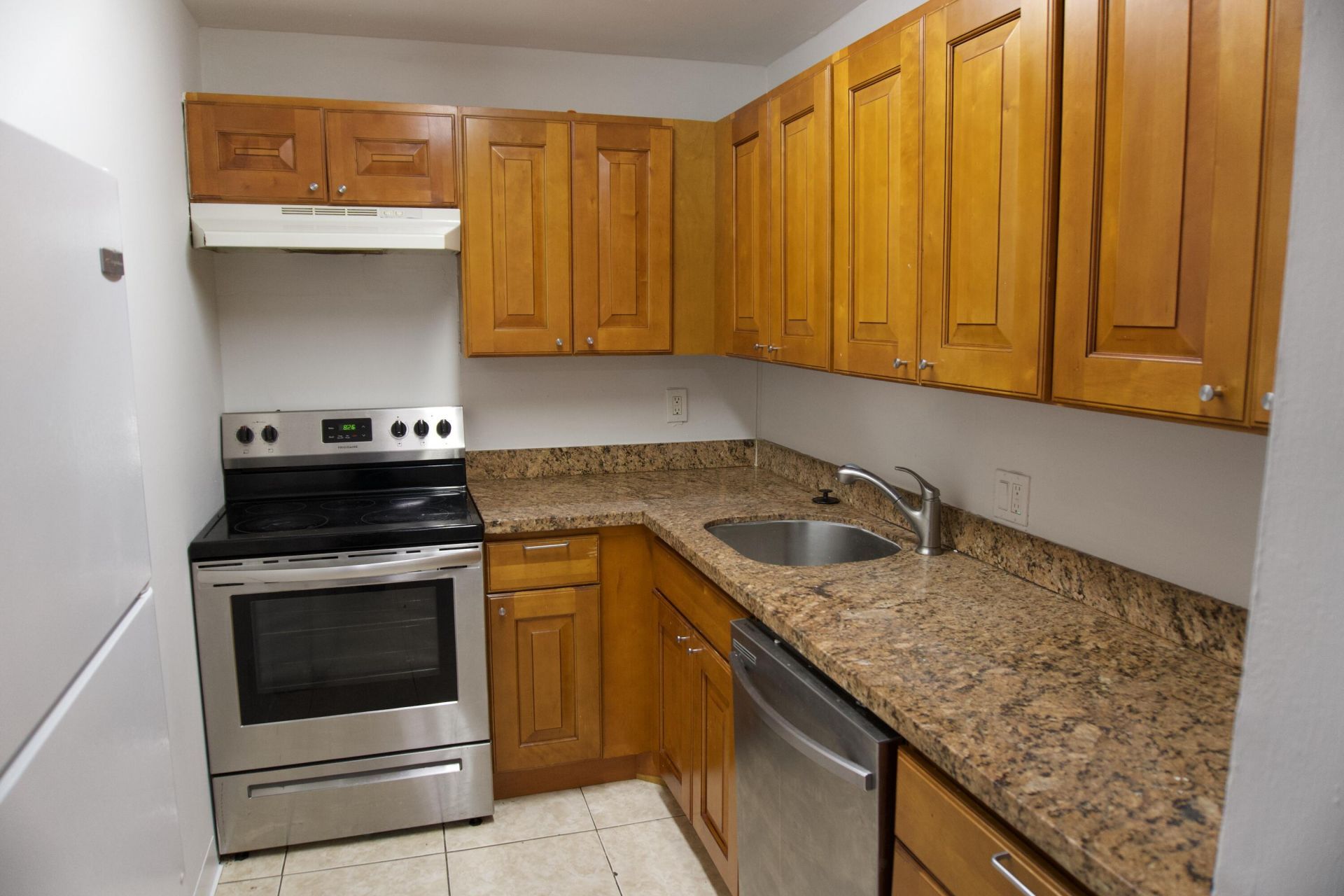 2840 NE 14th St Street, Unit 212a, Pompano Beach, FL 33062 Photo
