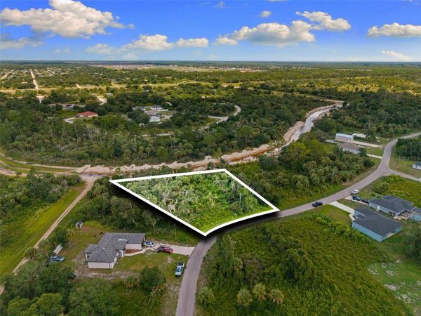 1937 WALCOTT LOOP , LEHIGH ACRES, FL 33972