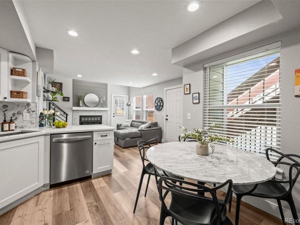932 S Dearborn Way, Unit 11, Aurora, CO 80012