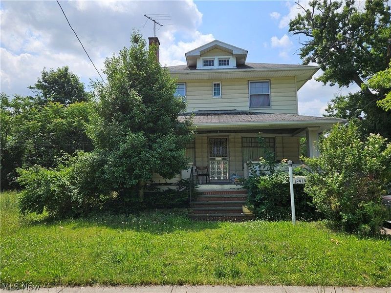 12414 Forest Grove Avenue, Cleveland, OH 44108 Photo 2