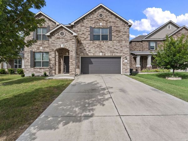 111 KYLE CV, Universal City, TX 78148