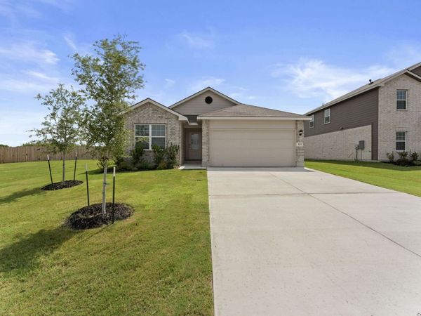 321 Singing Valley, Cibolo, TX 78108