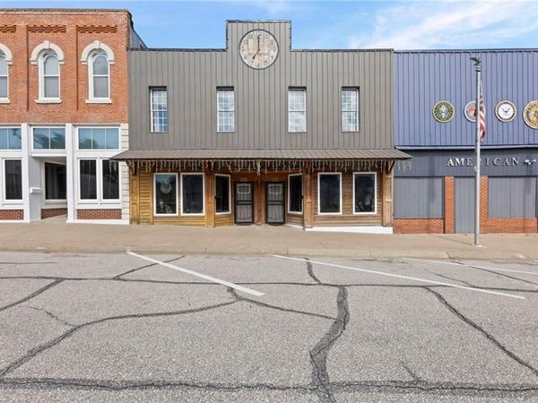 116 N 3rd Street, Burlington, KS 66839