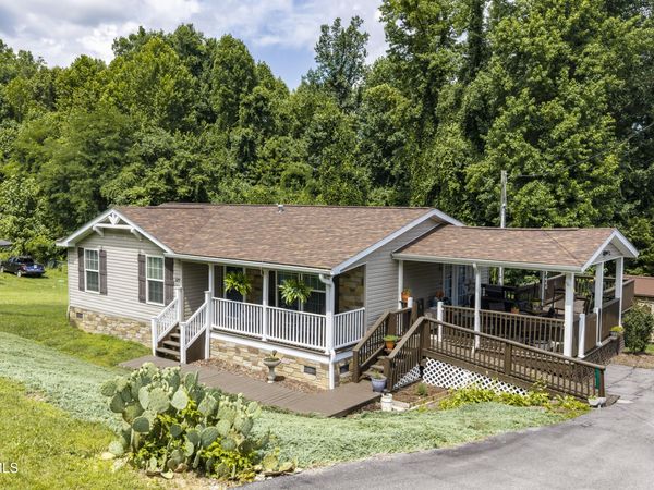 679 Vinton Avenue, Erwin, TN 37650
