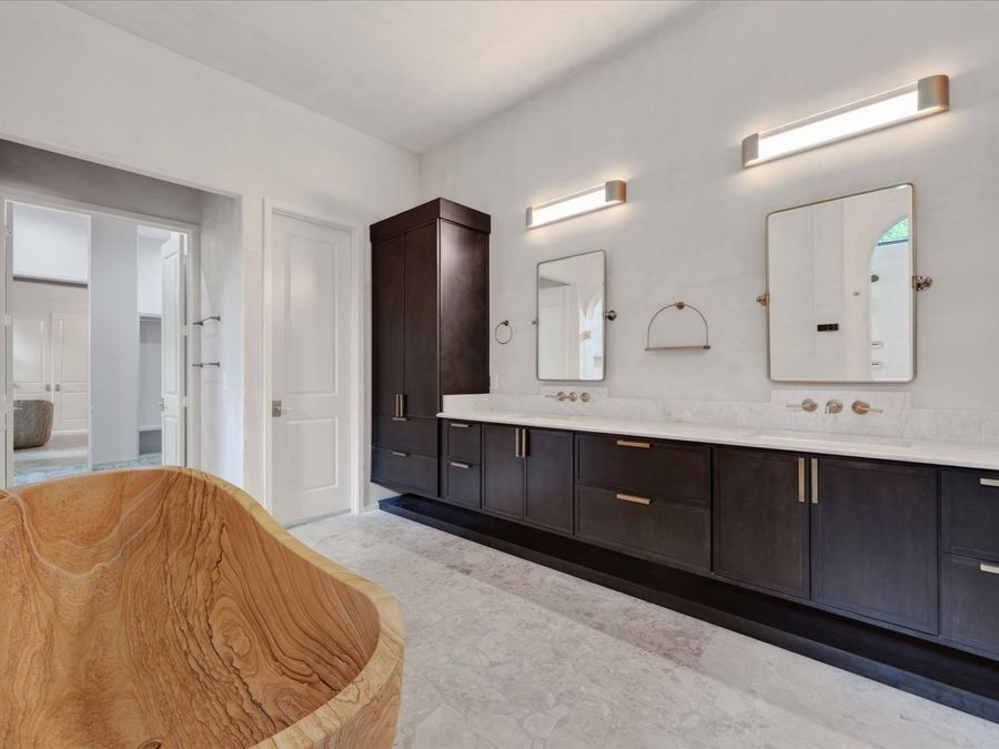 Property Image 79