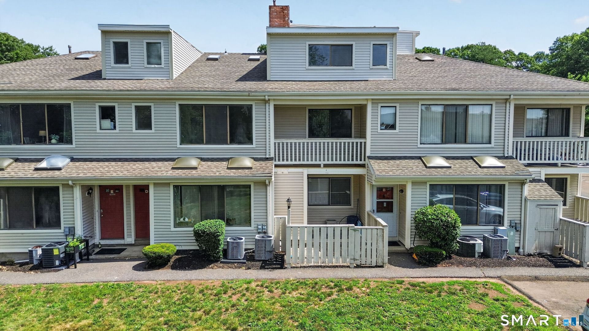 471 Whalley, Unit D, New Haven, CT 06511 Main Photo
