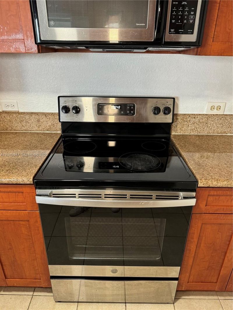 36 NW 6th Ave, Unit 601, Miami, FL 33128 Photo