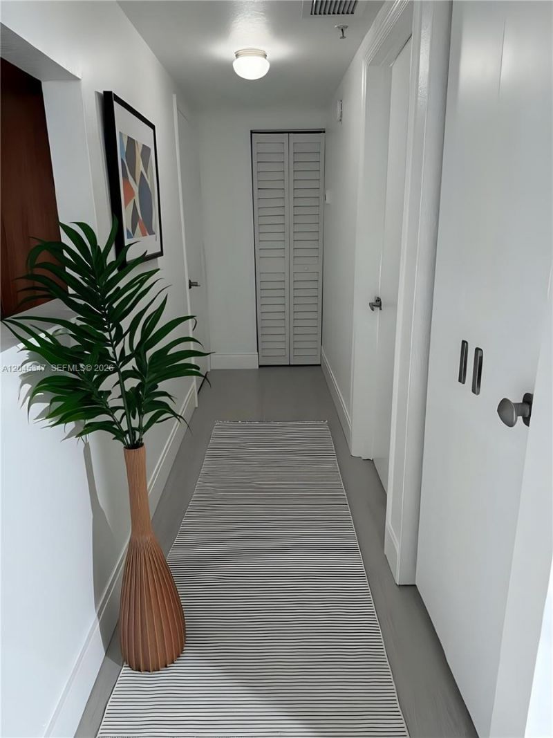 36 NW 6th Ave , Unit 601, Miami, FL 33128 Photo