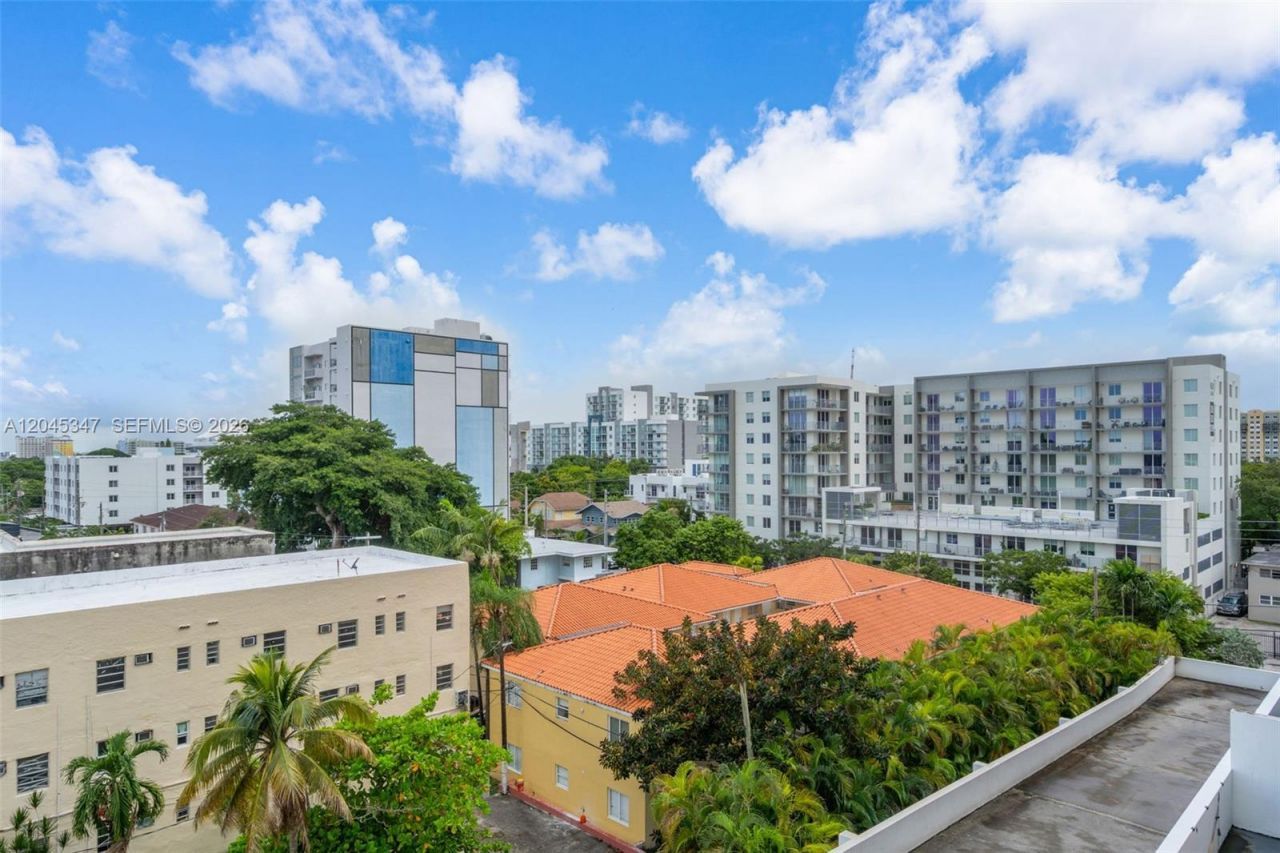 36 NW 6th Ave, Unit 601, Miami, FL 33128 Photo