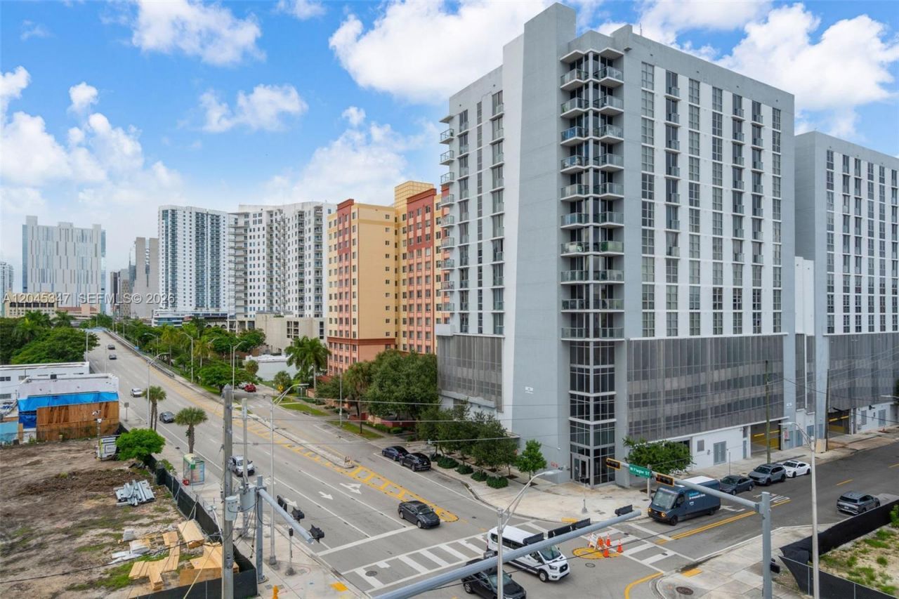 36 NW 6th Ave, Unit 601, Miami, FL 33128 Photo