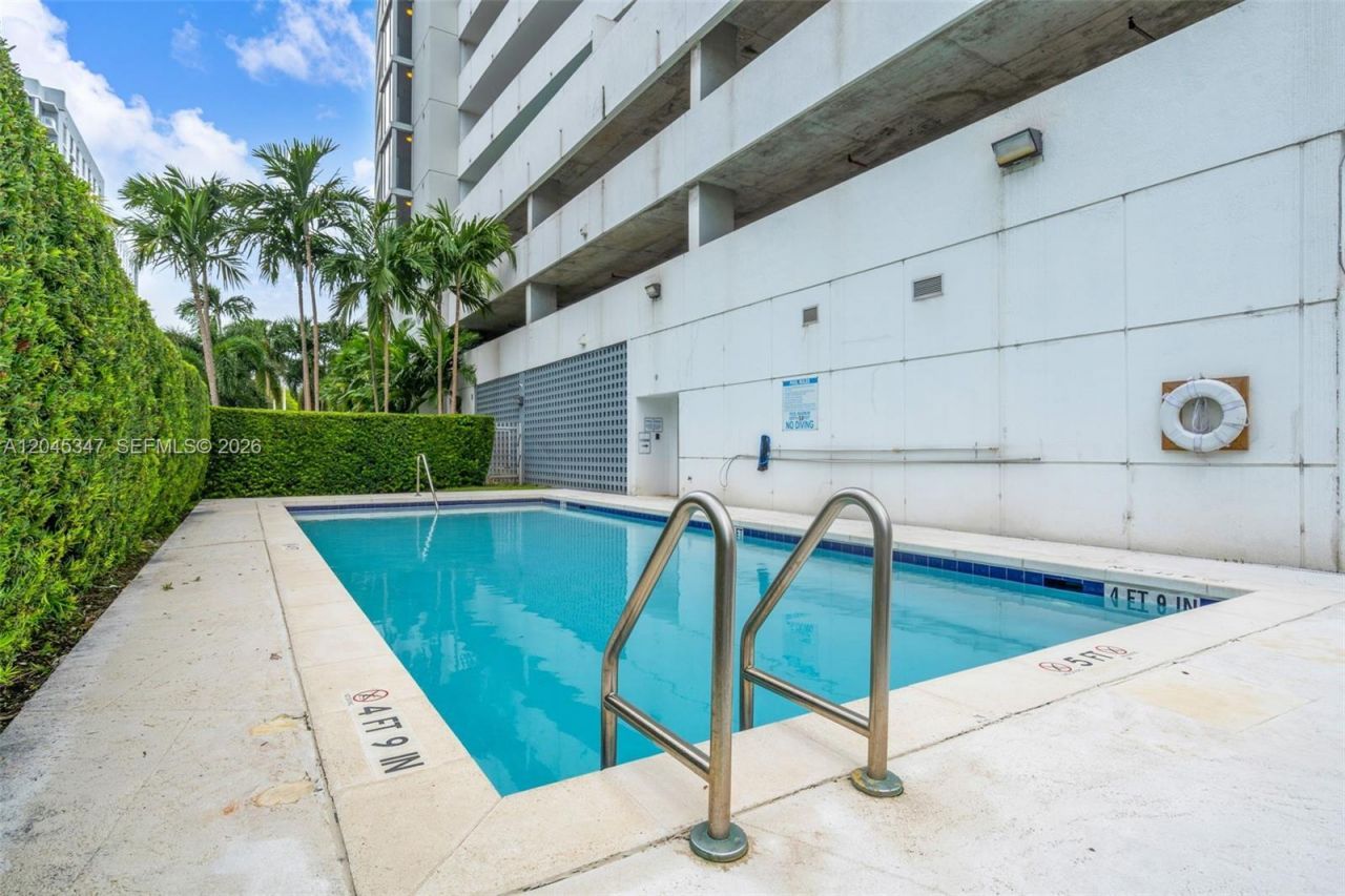 36 NW 6th Ave, Unit 601, Miami, FL 33128 Photo