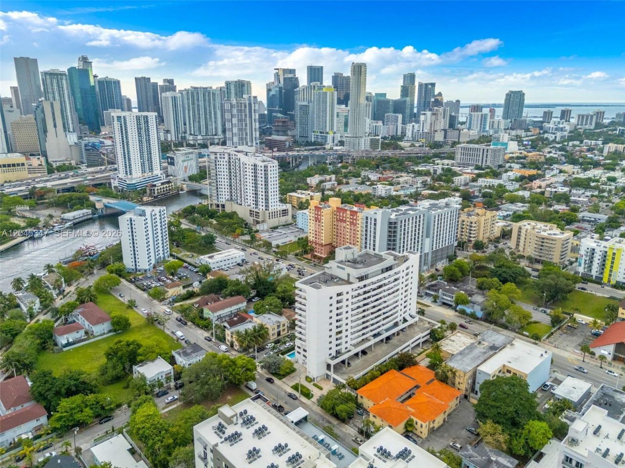 36 NW 6th Ave, Unit 601, Miami, FL 33128 Photo