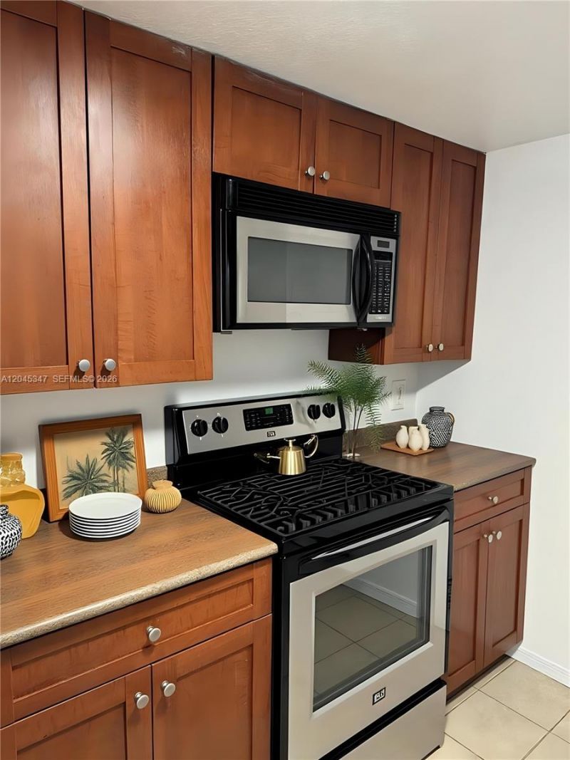 36 NW 6th Ave, Unit 601, Miami, FL 33128 Photo