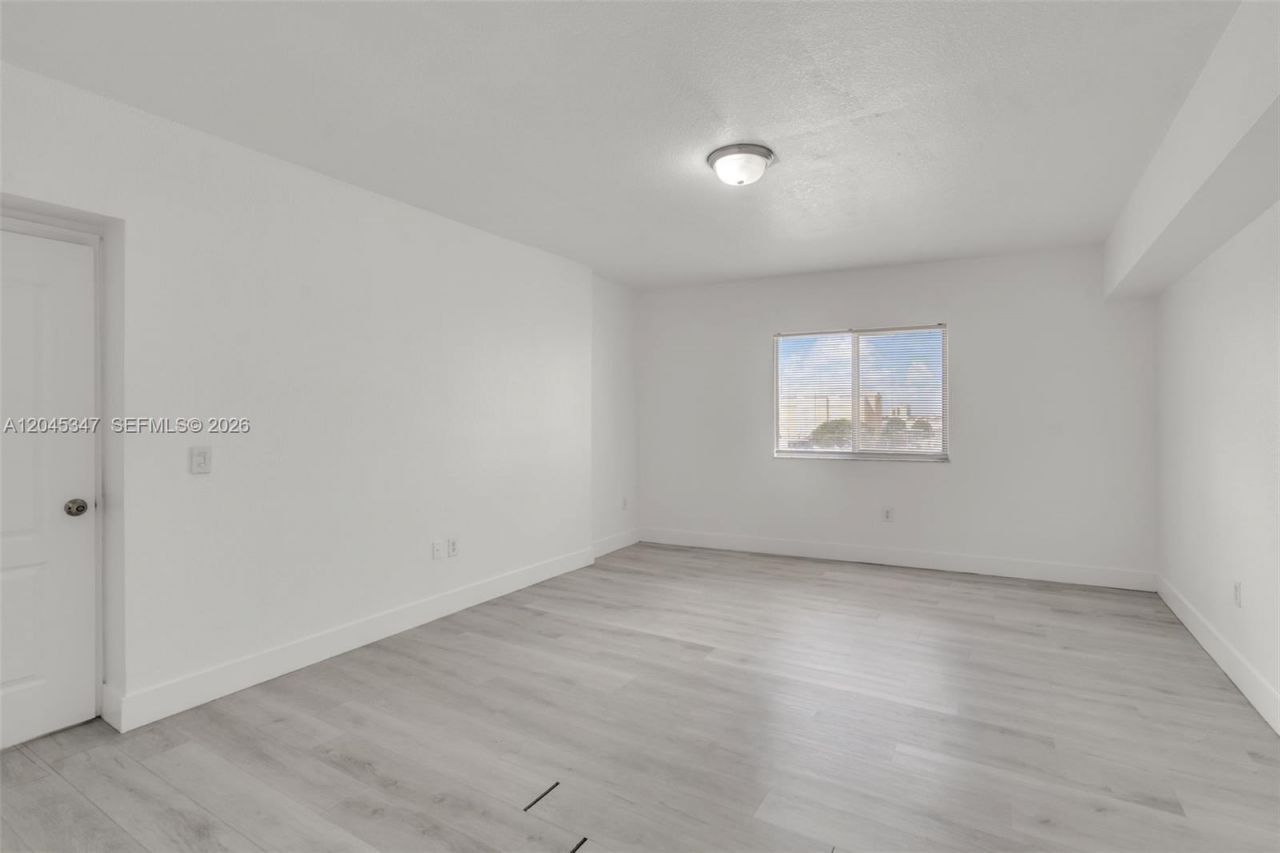 36 NW 6th Ave, Unit 601, Miami, FL 33128 Photo