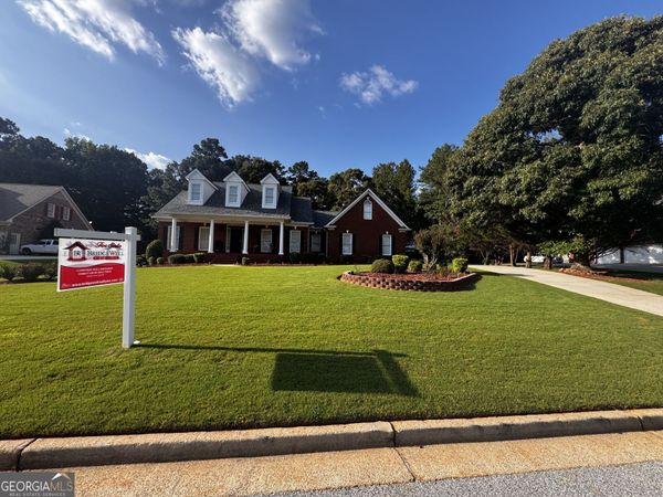 1820 Lancaster Drive SE, Conyers, GA 30013