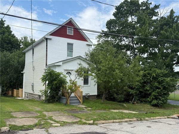 1504 Manhattan Avenue , Youngstown, OH 44509