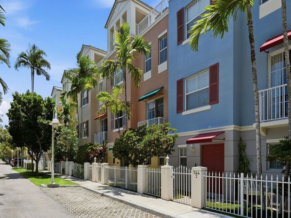 542 NE 7th Avenue, Unit 2, Fort Lauderdale, FL 33301
