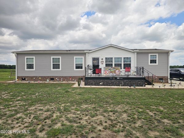 2866 Basstown Road, Clinton, NC 28328