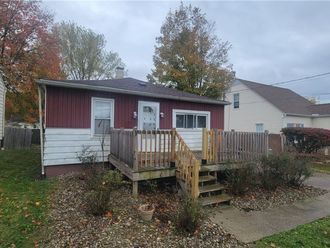 1292 Stratford Street Barberton, OH 44203