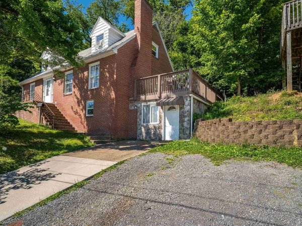512 Beverly Avenue, Morgantown, WV 26505