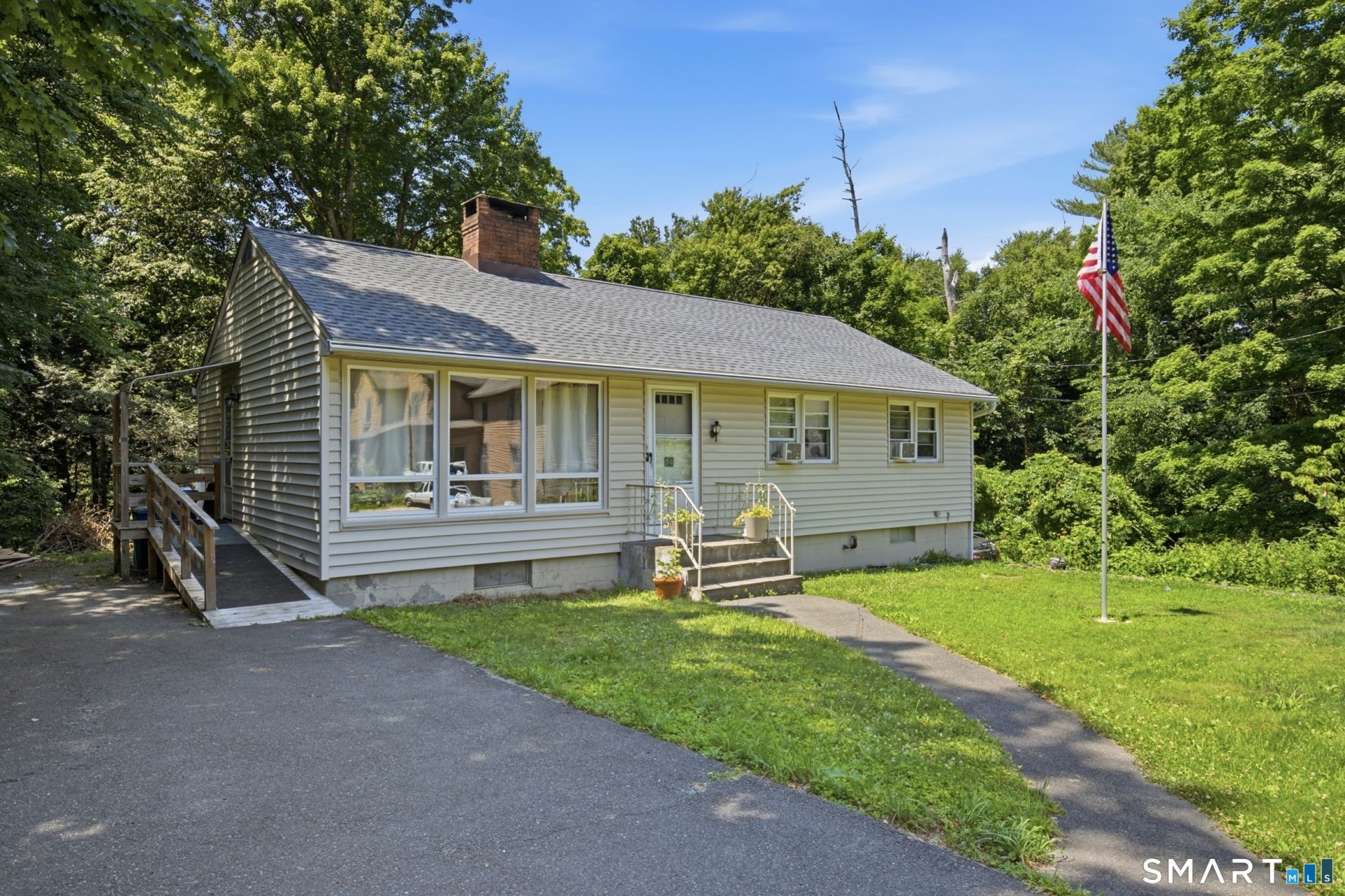 16 Pine, Newtown, CT 06482 Main Photo