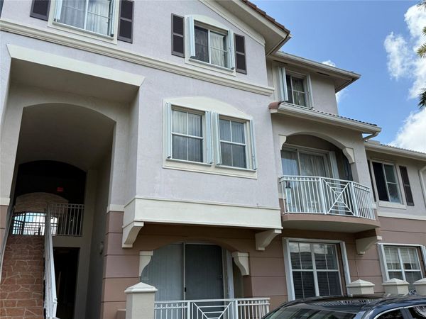 8930 W Flagler Street, Unit 215, Miami, FL 33174