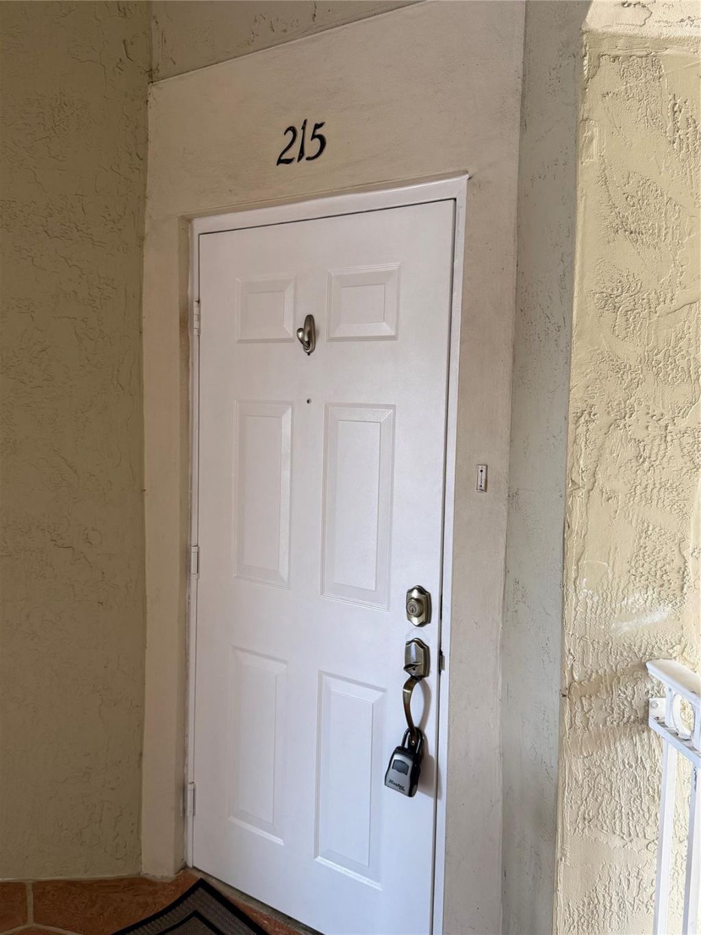 8930 W Flagler Street, Unit 215, Miami, FL 33174 Photo
