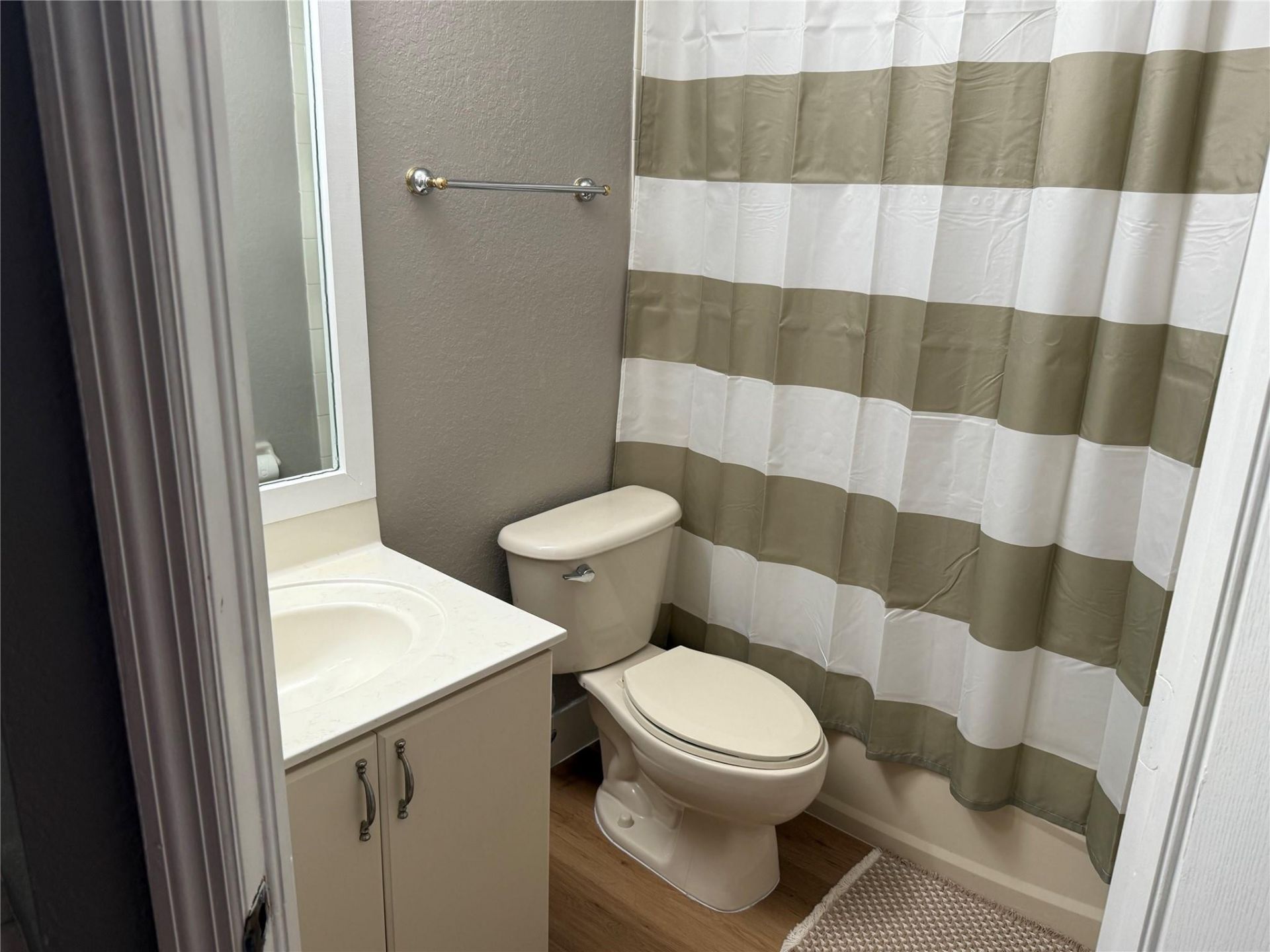 8930 W Flagler Street, Unit 215, Miami, FL 33174 Photo