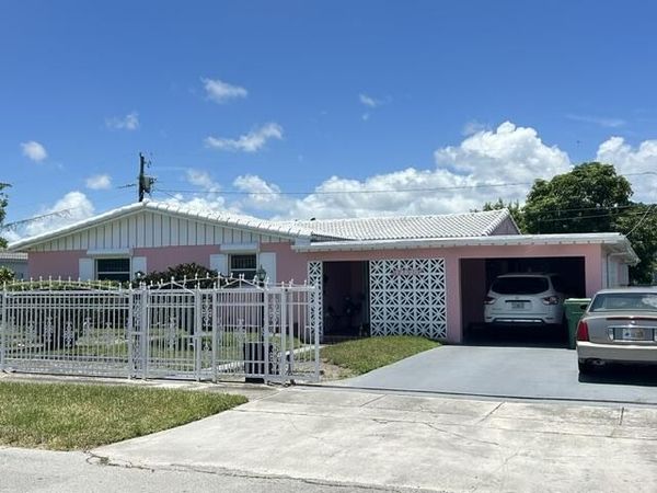 14620 E Polk Street, Miami, FL 33176
