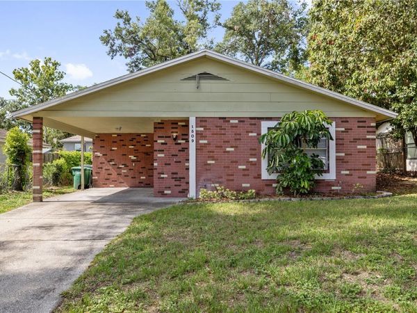 1809 E KNOLLWOOD STREET , TAMPA, FL 33610