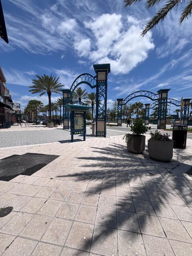 240 S Beach Street , Daytona Beach, FL 32114 Photo