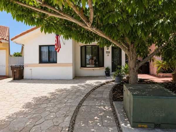 7232 W 29th Way , Hialeah, FL 33018