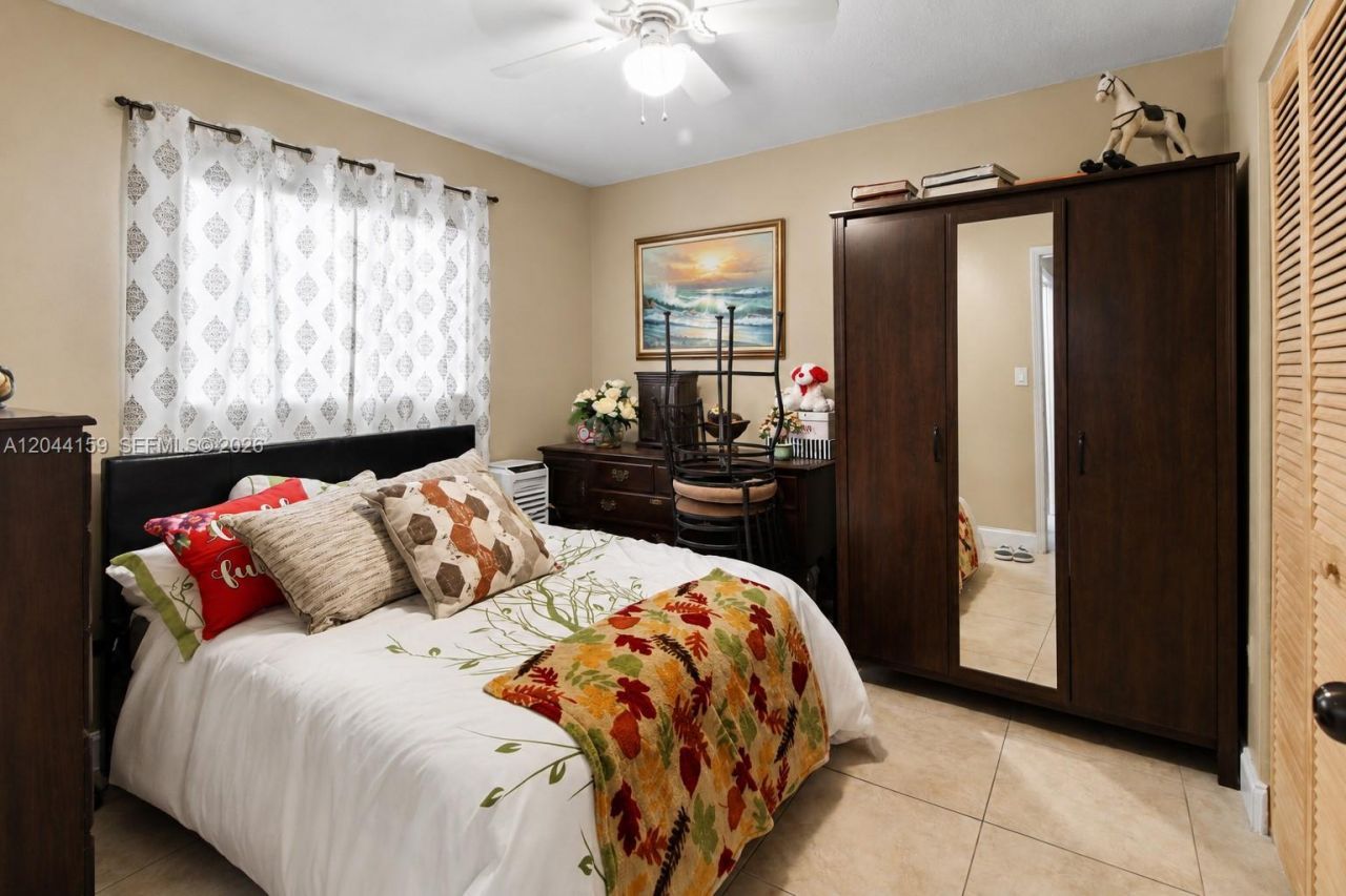 7232 W 29th Way , Hialeah, FL 33018 Photo