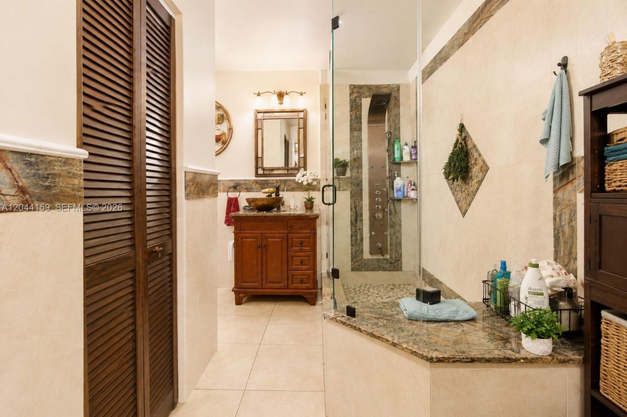 7232 W 29th Way , Hialeah, FL 33018 Photo