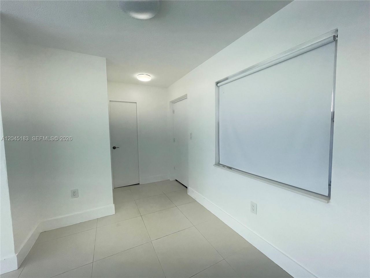 220 Kings Point Dr , Unit 502, Sunny Isles Beach, FL 33160 Photo