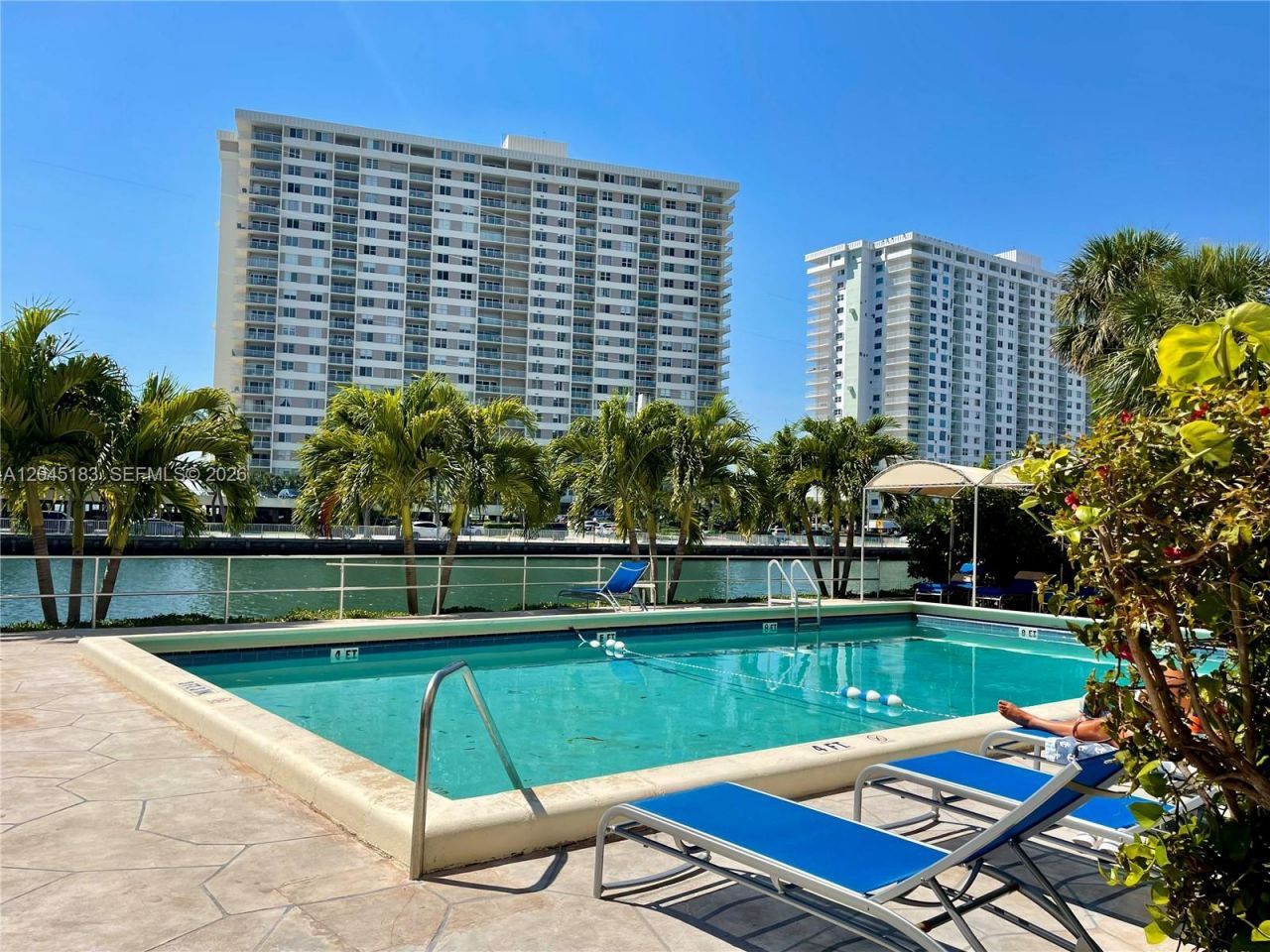 220 Kings Point Dr , Unit 502, Sunny Isles Beach, FL 33160 Photo