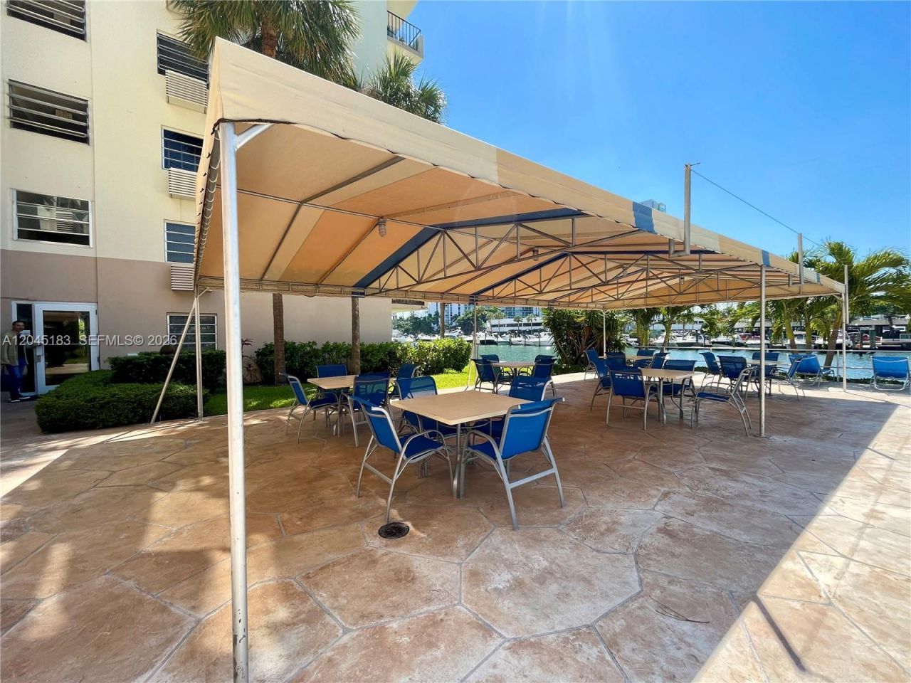 220 Kings Point Dr , Unit 502, Sunny Isles Beach, FL 33160 Photo