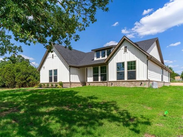 1001 Leo Lane, Poolville, TX 76487