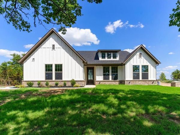 1001 Leo Lane, Poolville, TX 76487