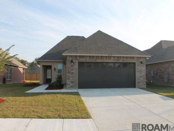 37237 Market Place Dr, Prairieville, LA 70769