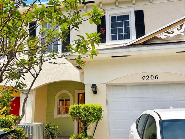 4206 Emerald Vista, Lake Worth, FL 33461