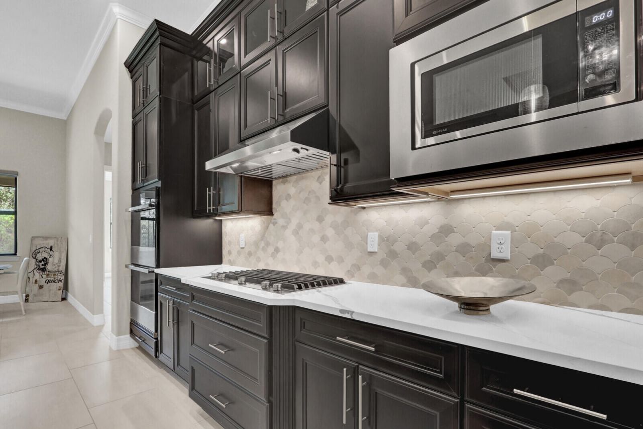 9242 Balsamo Drive, Palm Beach Gardens, FL 33412 Photo