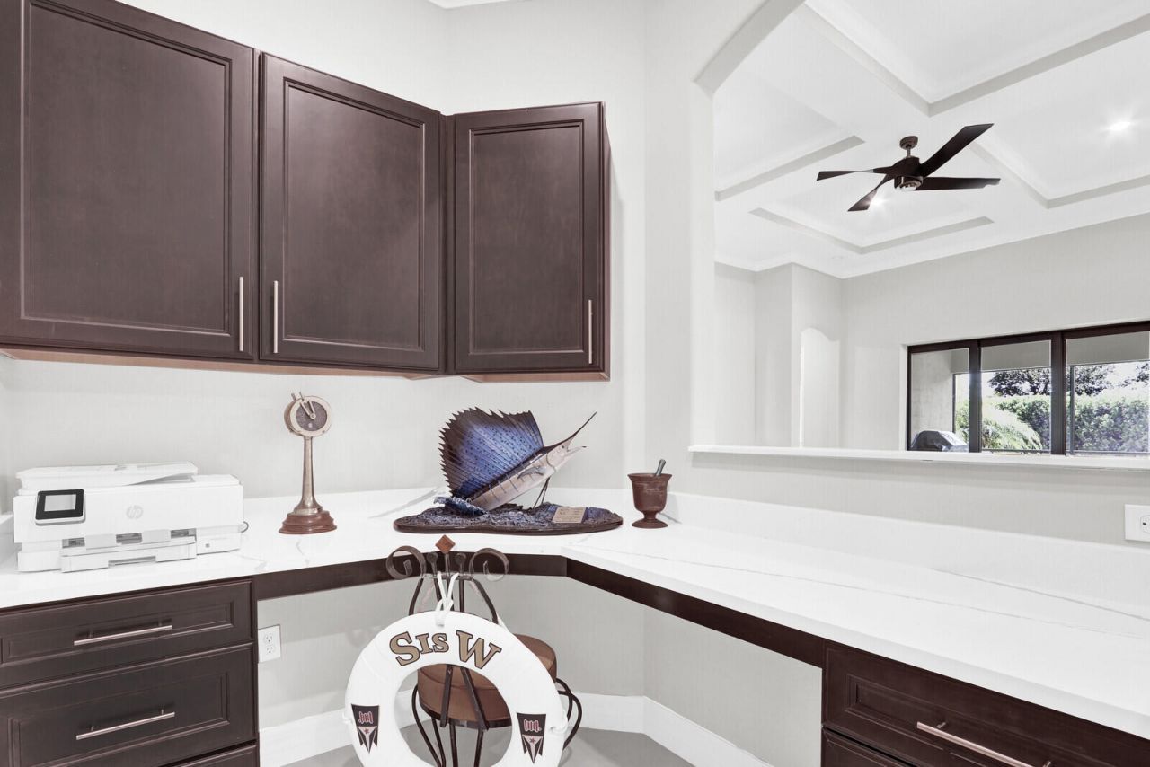 9242 Balsamo Drive, Palm Beach Gardens, FL 33412 Photo