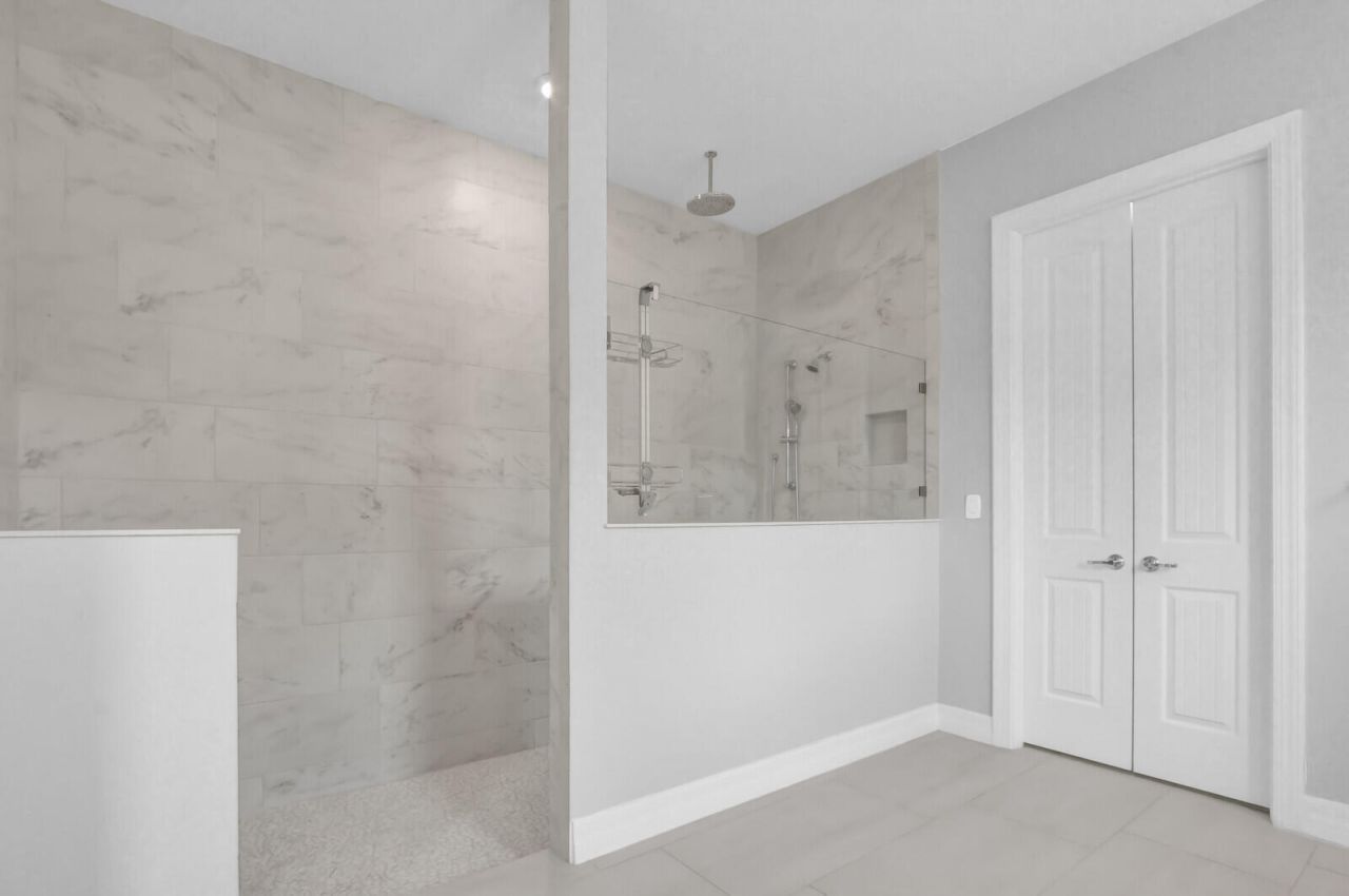 9242 Balsamo Drive, Palm Beach Gardens, FL 33412 Photo